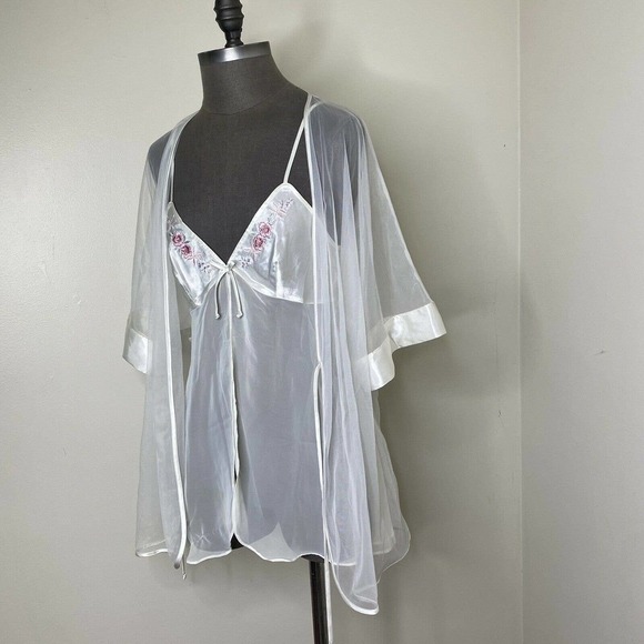 Vintage Intimo Amore Chemise with Robe Ivory set Sheer Satin Small - Picture 3 of 10